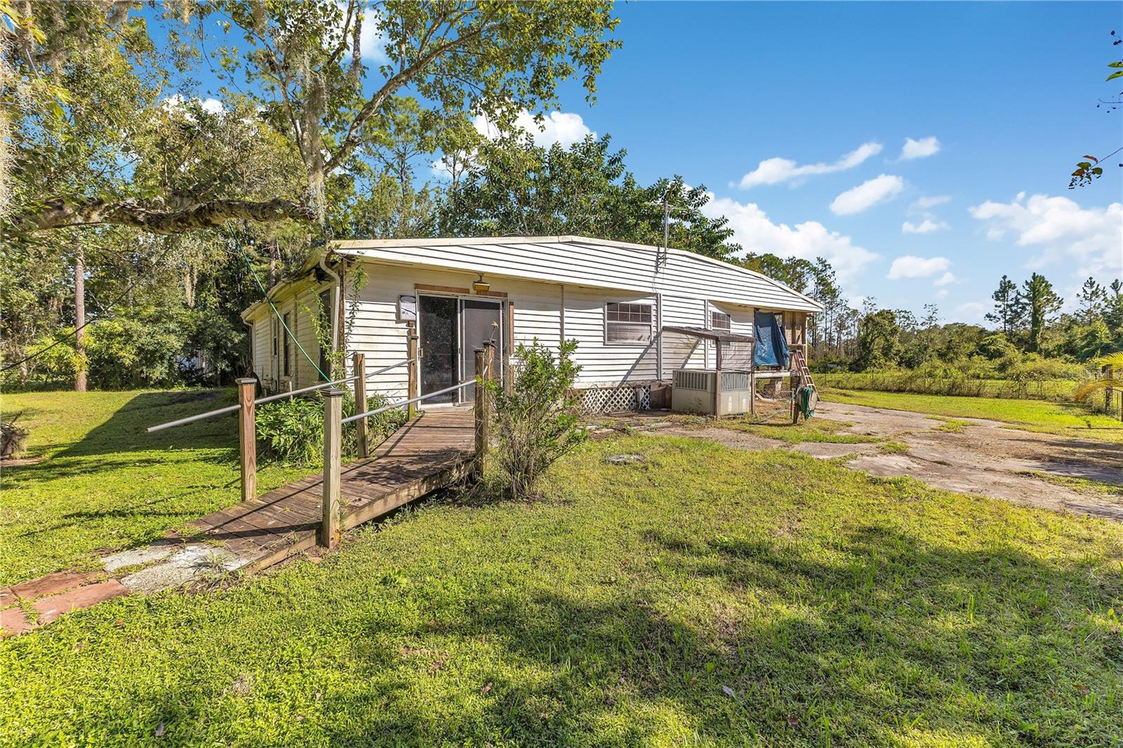5879 Leon Tyson Rd Property Photo 5