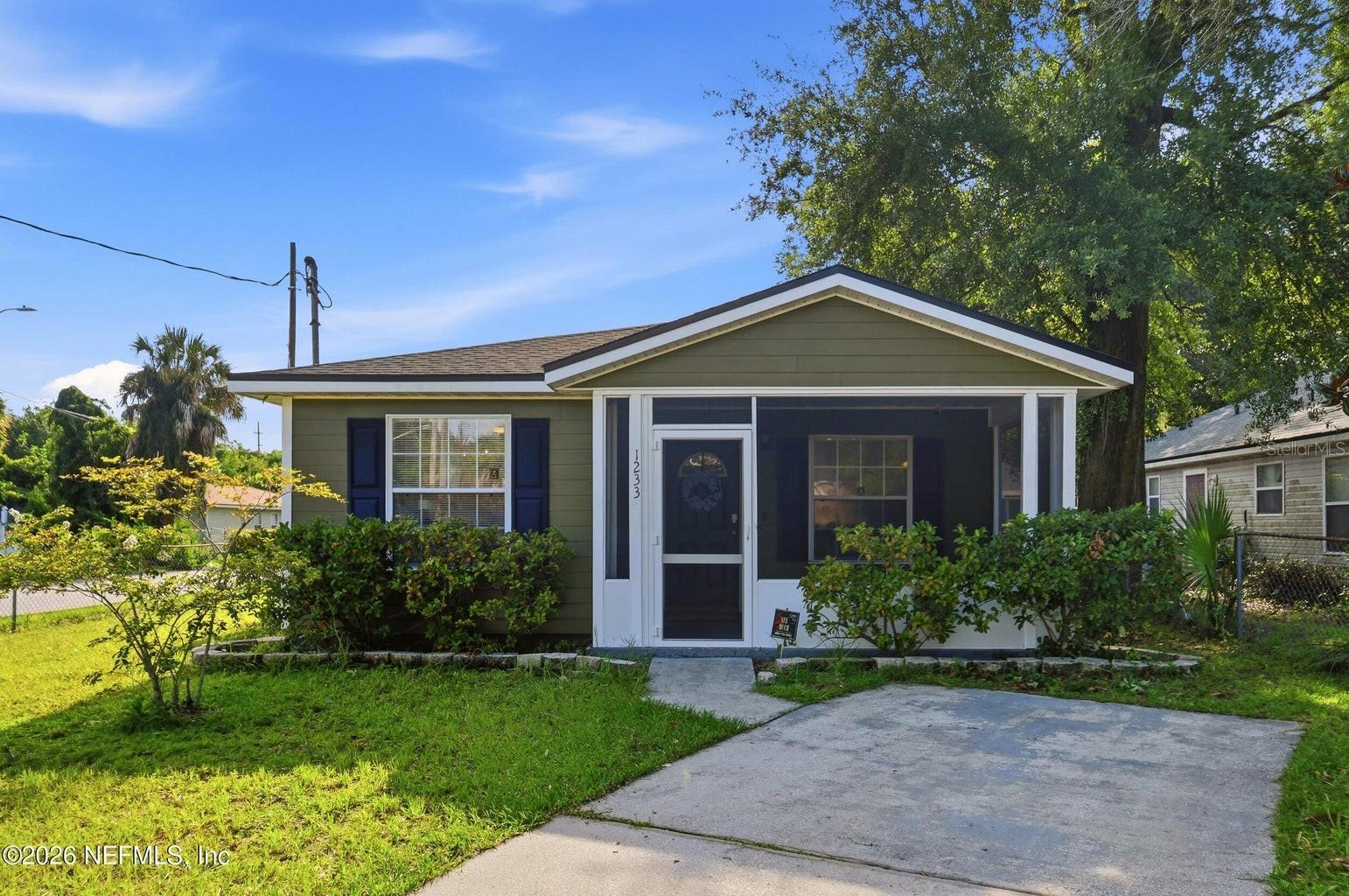 1233 VAN BUREN ST