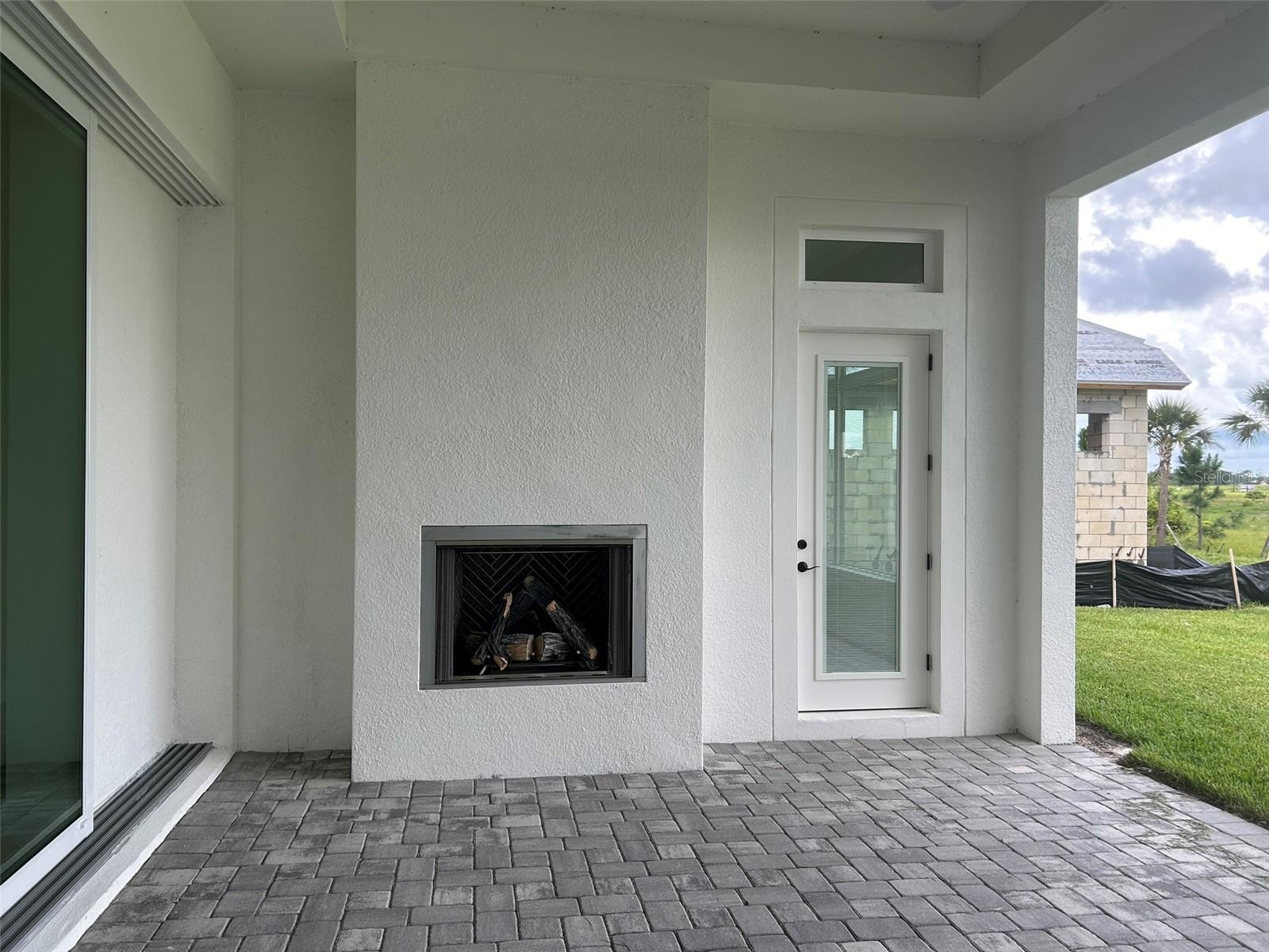 17483 Montgomery Ct Property Photo 12