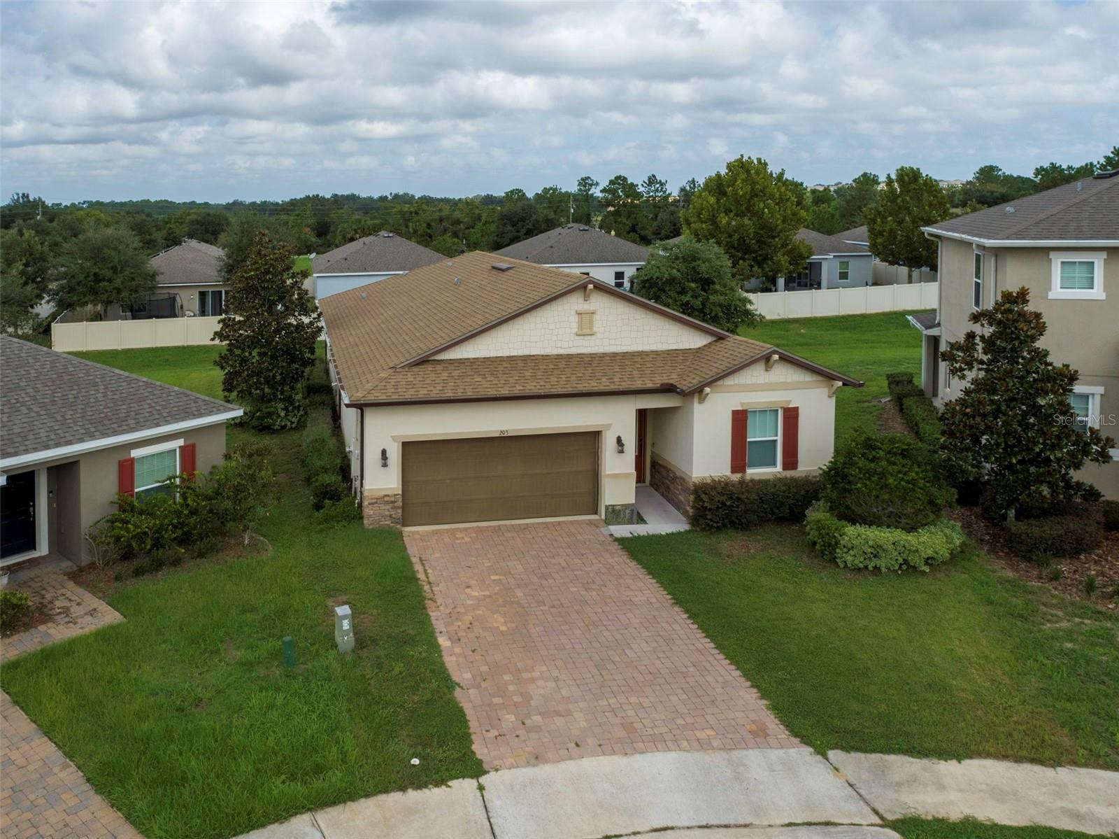 203 Sangmon Ct Property Photo 44