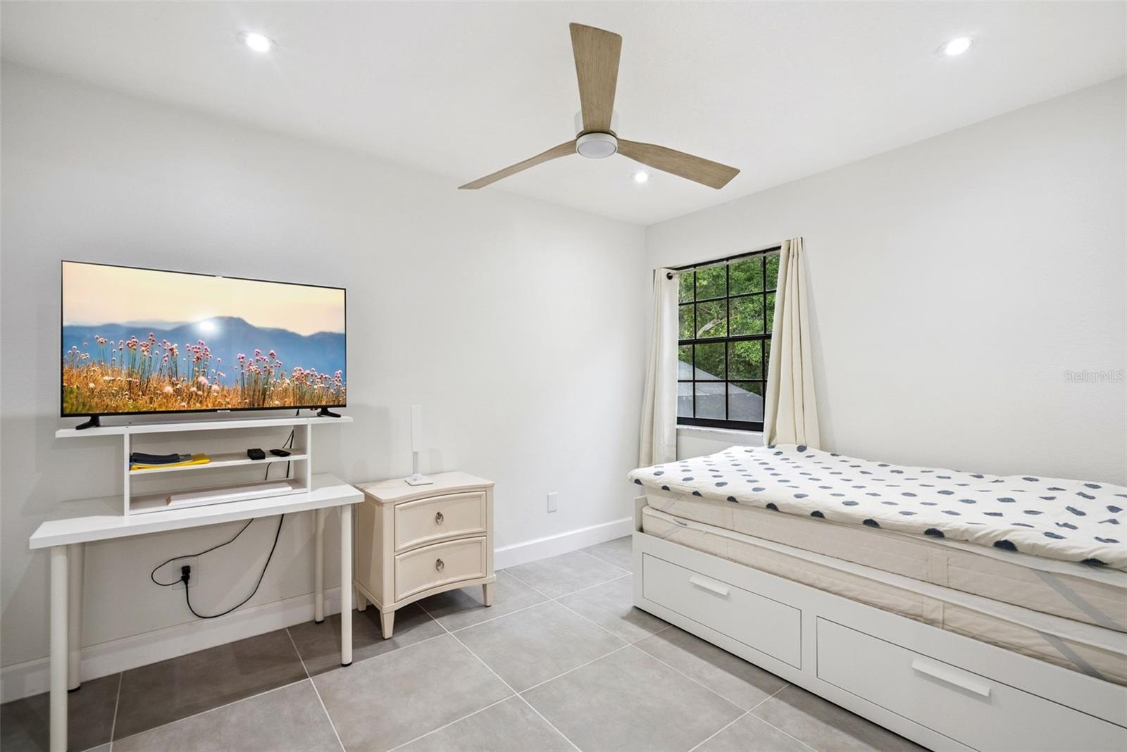 11272 Papyrus Ln Property Photo 19