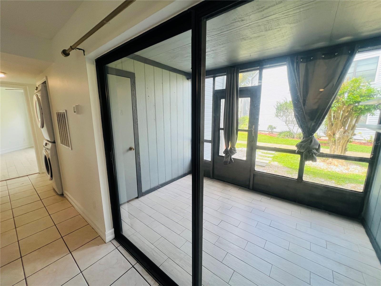 3941 Atrium Dr #l3 Property Photo 11