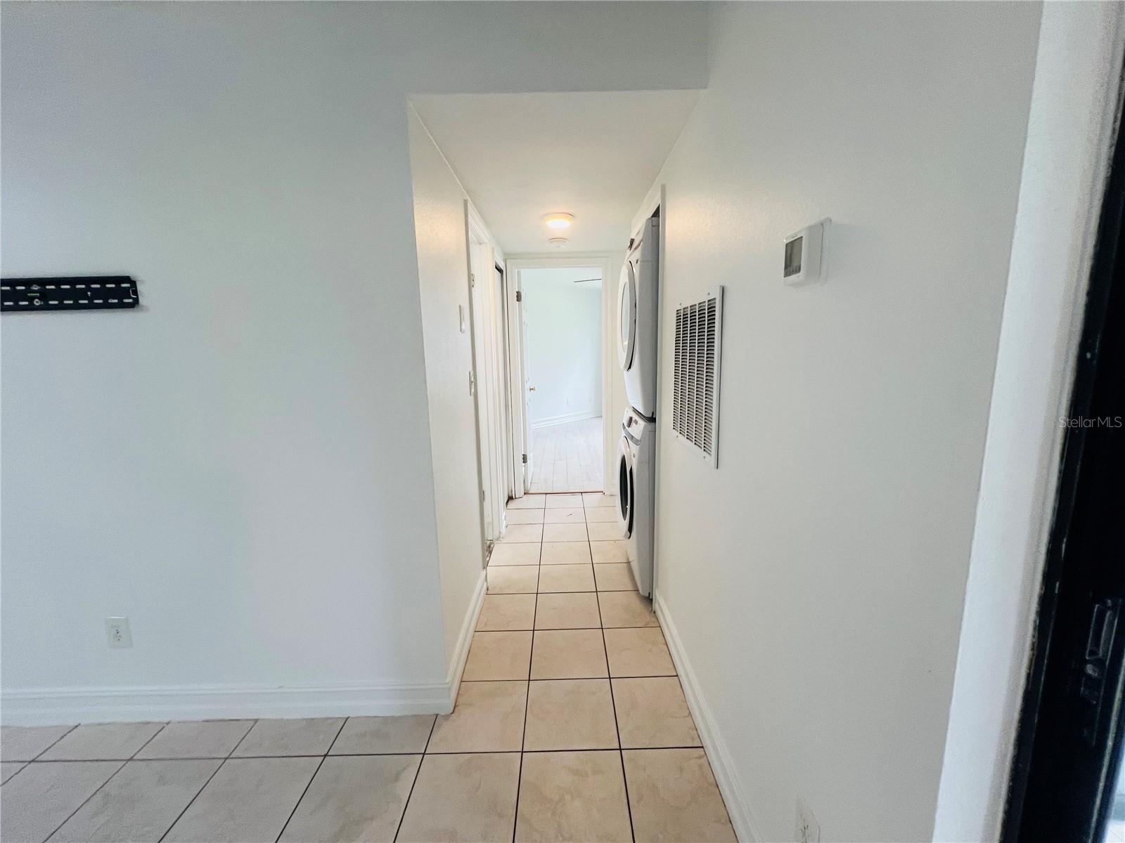 3941 Atrium Dr #l3 Property Photo 12