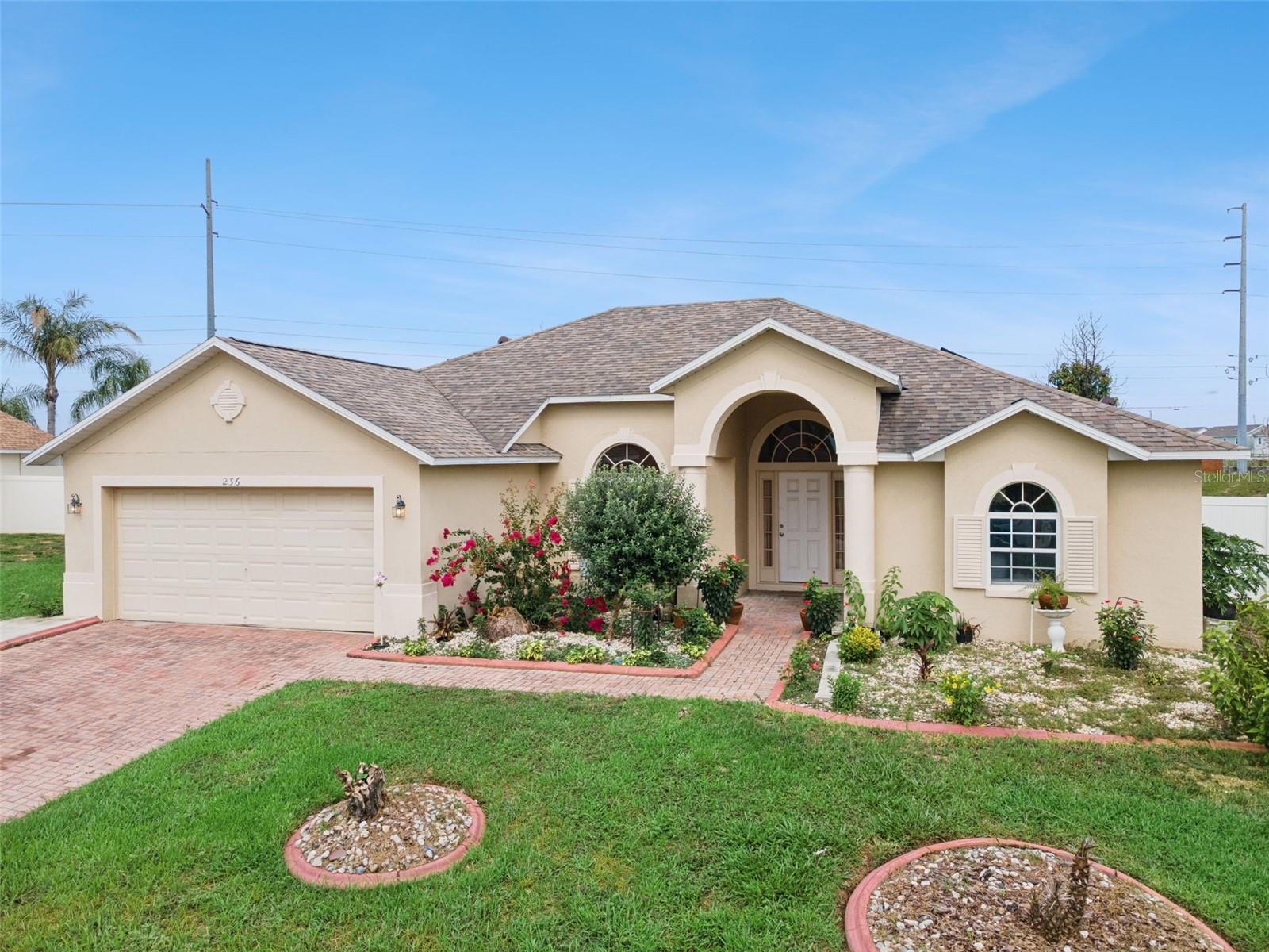 236 Dolcetto Dr Property Photo 1