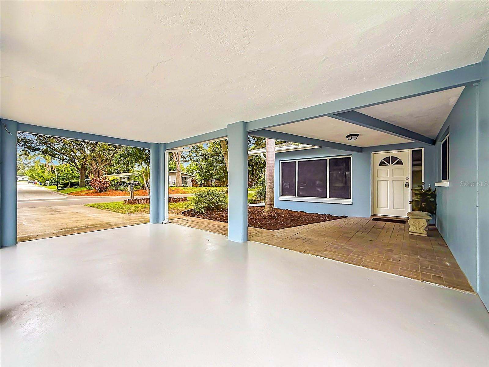 2471 Raymont Dr Property Photo 13
