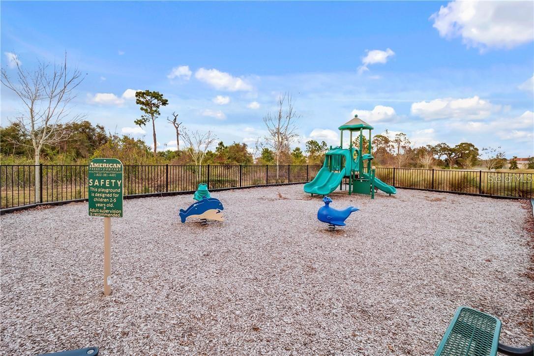 16488 Centipede St Property Photo 22