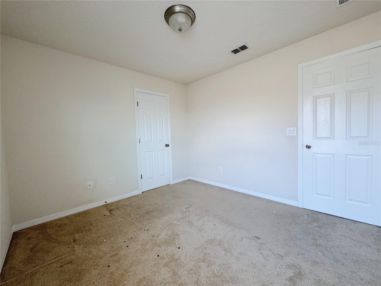 2428 Chateau Loop Property Photo 34