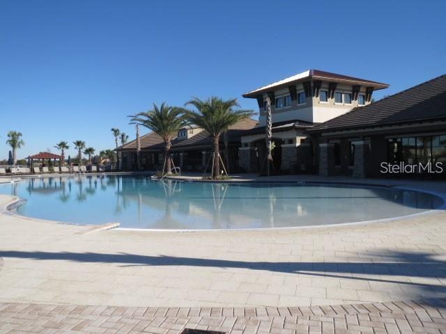 2428 Chateau Loop Property Photo 45