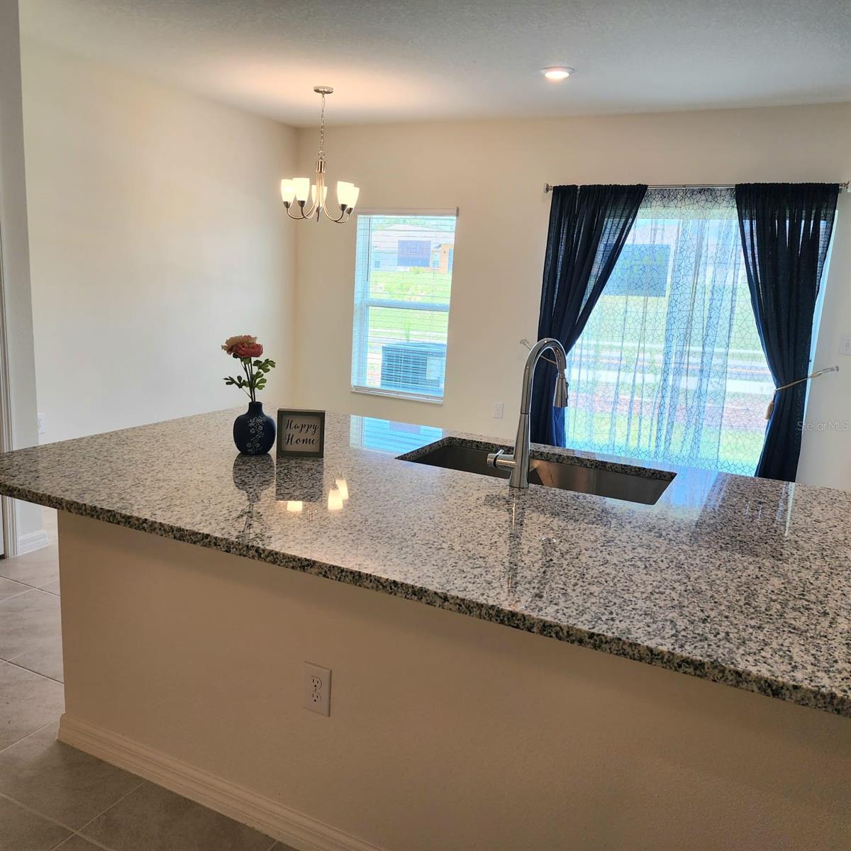 1604 Mirabella Cir Property Photo 8