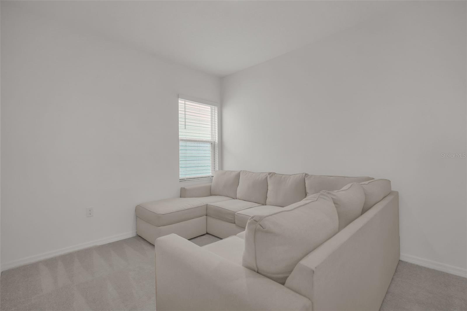 1297 Stockwell Ave Property Photo 17