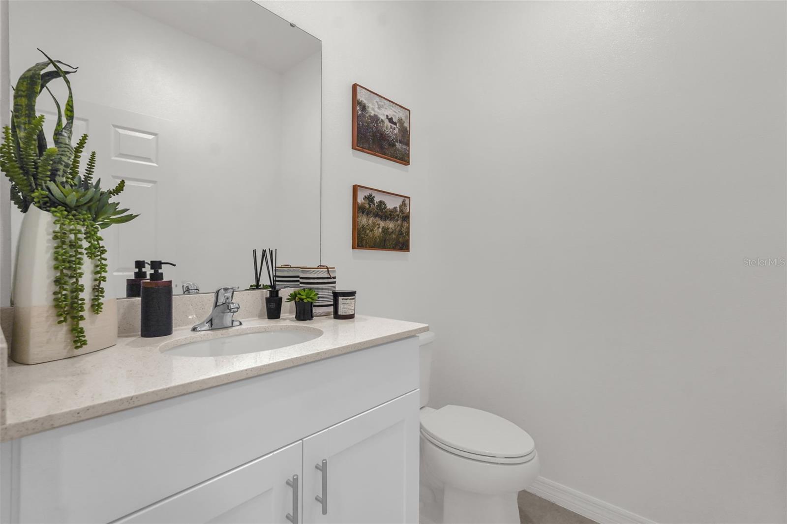 1297 Stockwell Ave Property Photo 26