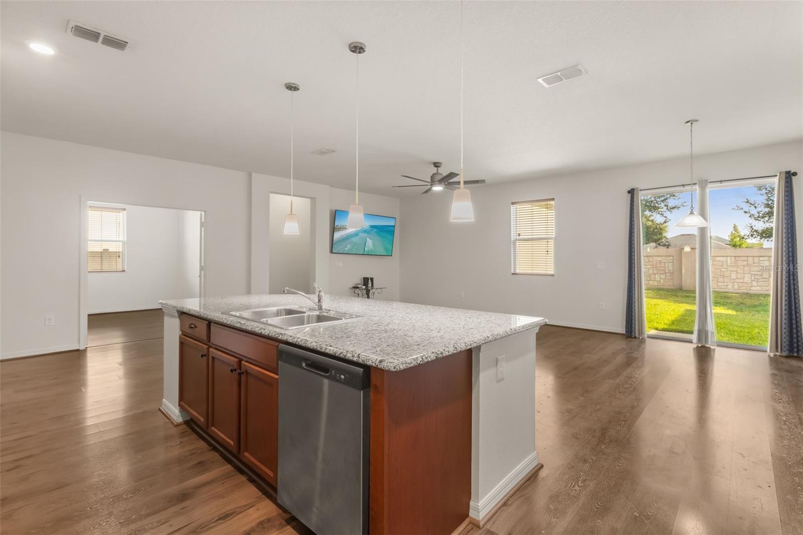 12025 Sumter Dr Property Photo 9