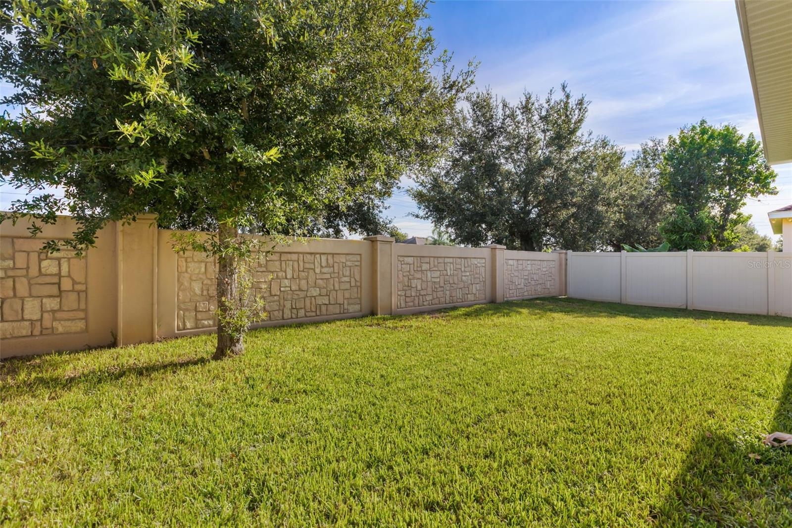 12025 Sumter Dr Property Photo 32