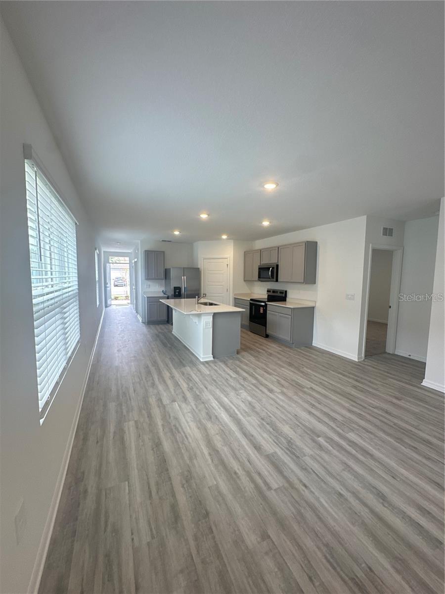 4667 Ostero St Property Photo 7