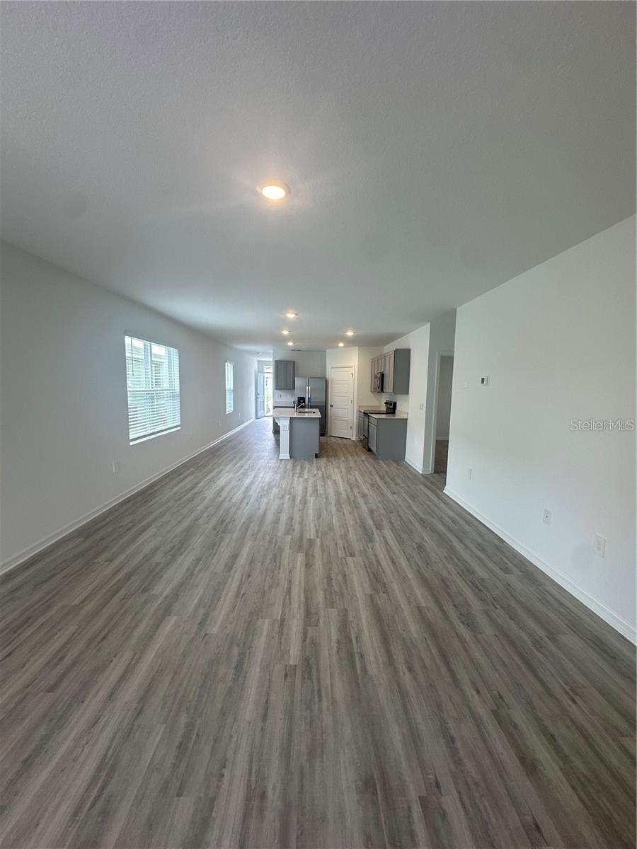 4667 Ostero St Property Photo 9