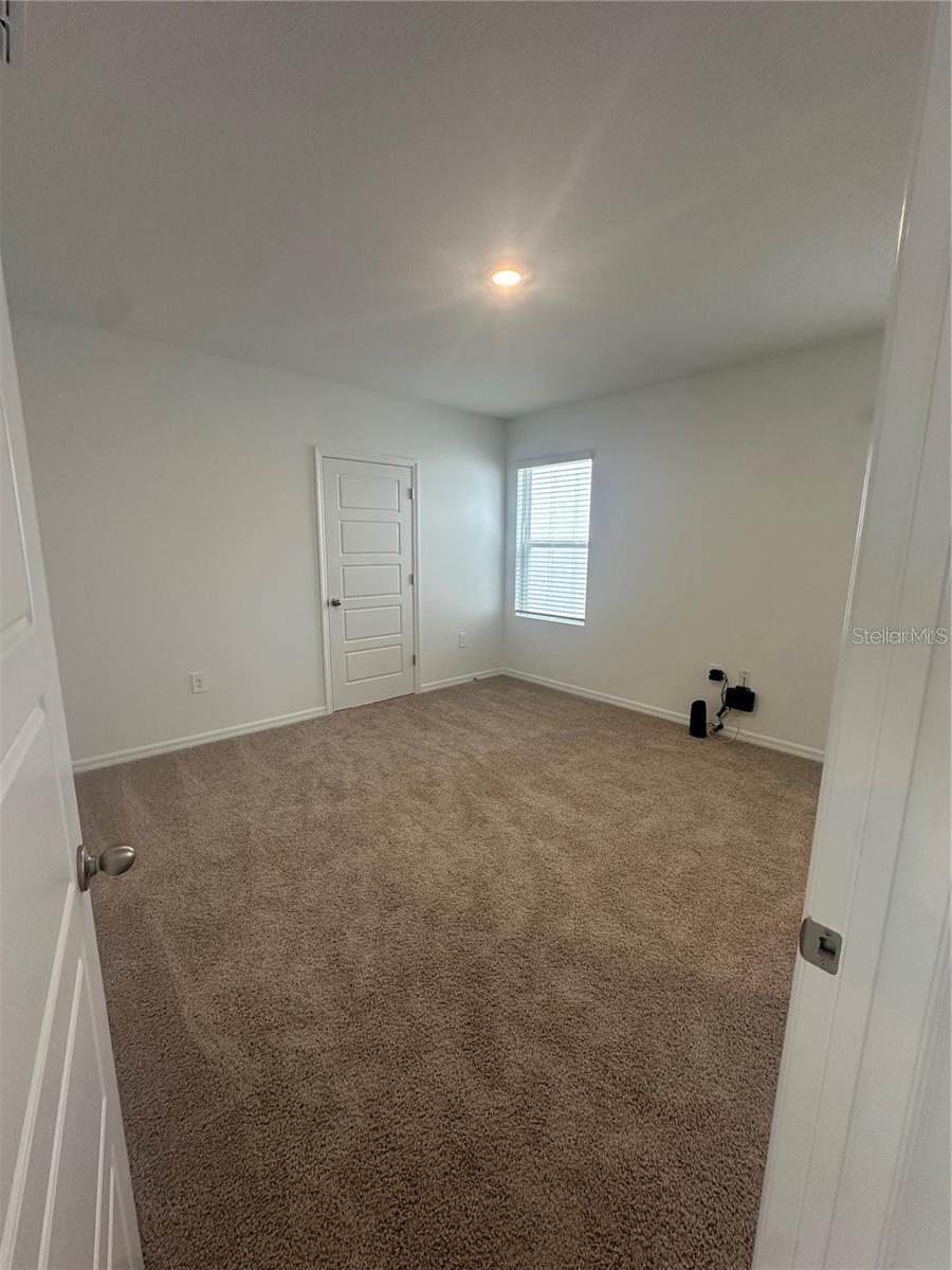 4667 Ostero St Property Photo 10