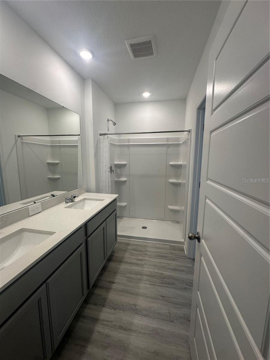 4667 Ostero St Property Photo 11