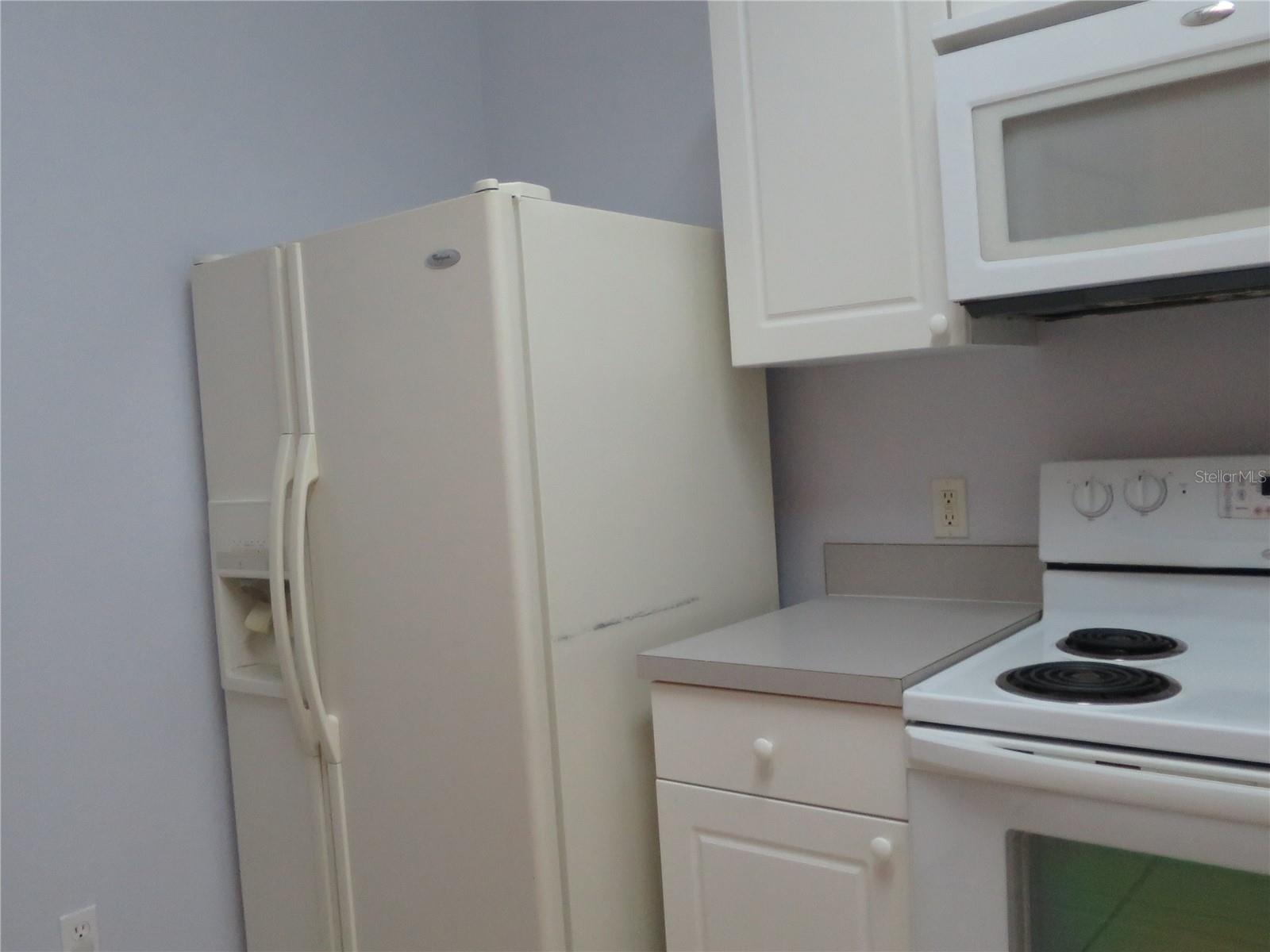 2806 Club Cortile Cir #b Property Photo 20
