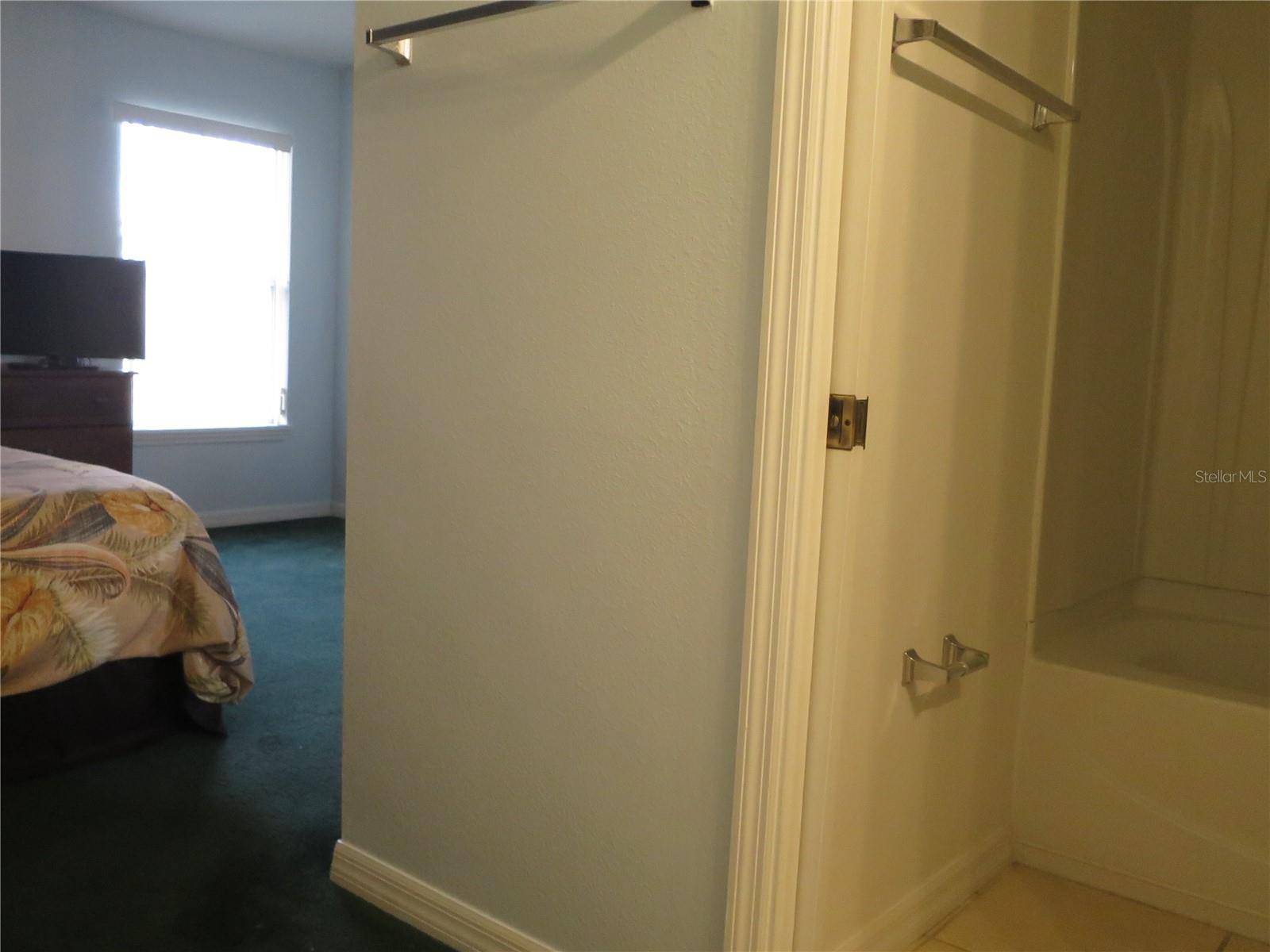 2806 Club Cortile Cir #b Property Photo 27