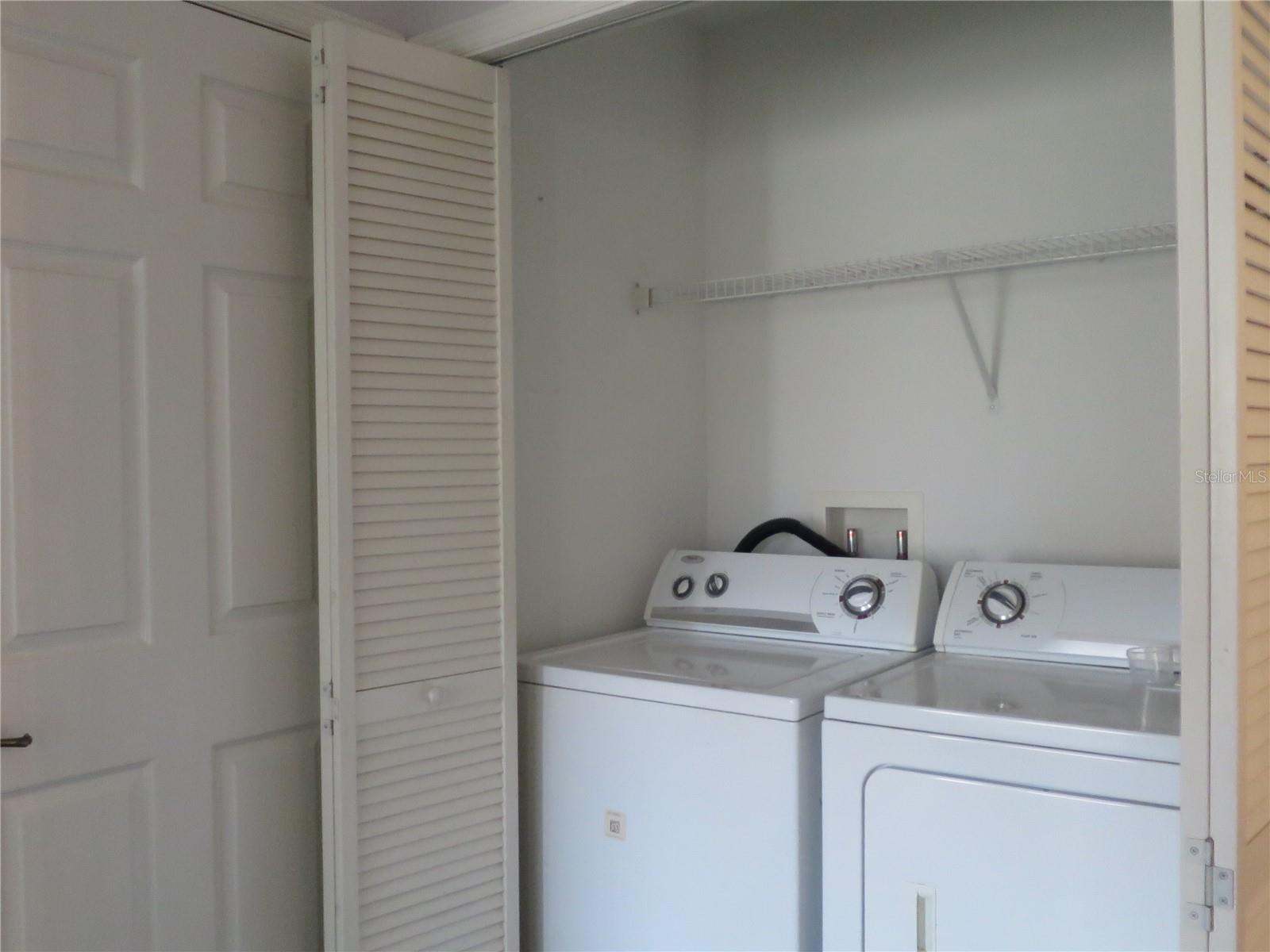 2806 Club Cortile Cir #b Property Photo 35
