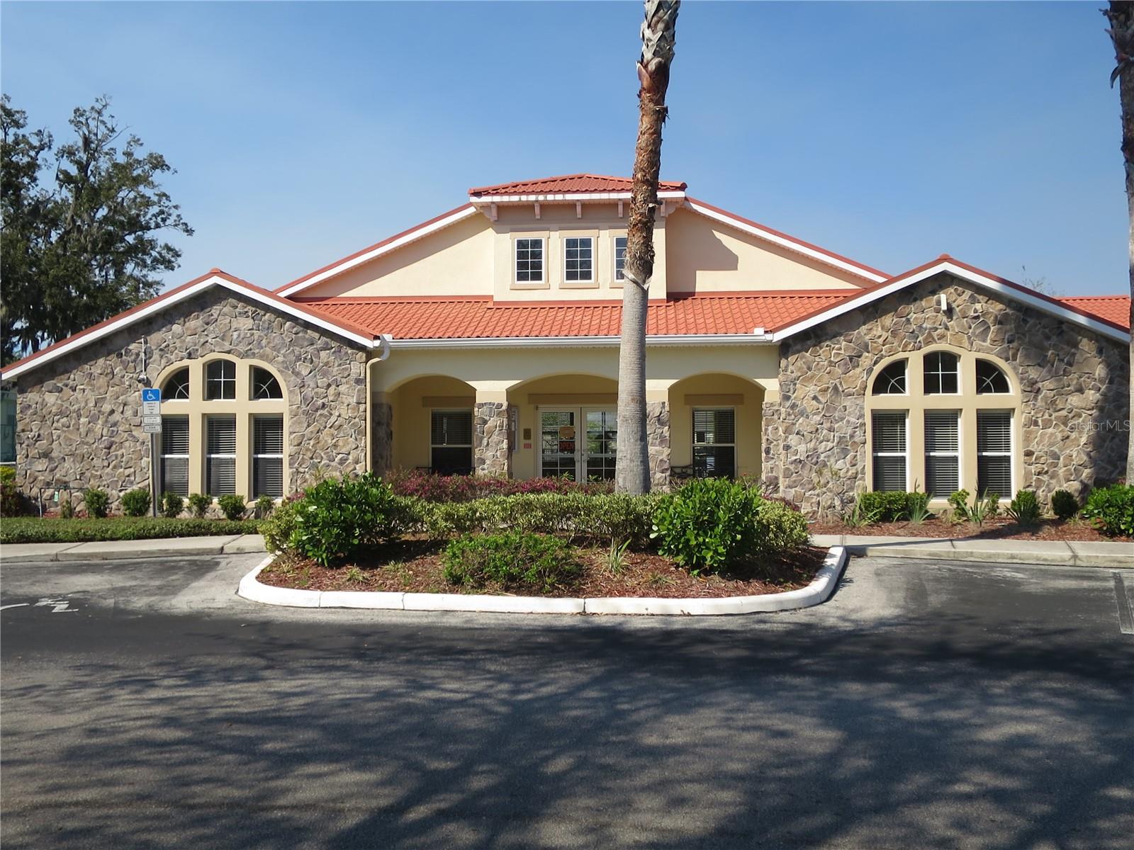 2806 Club Cortile Cir #b Property Photo 40