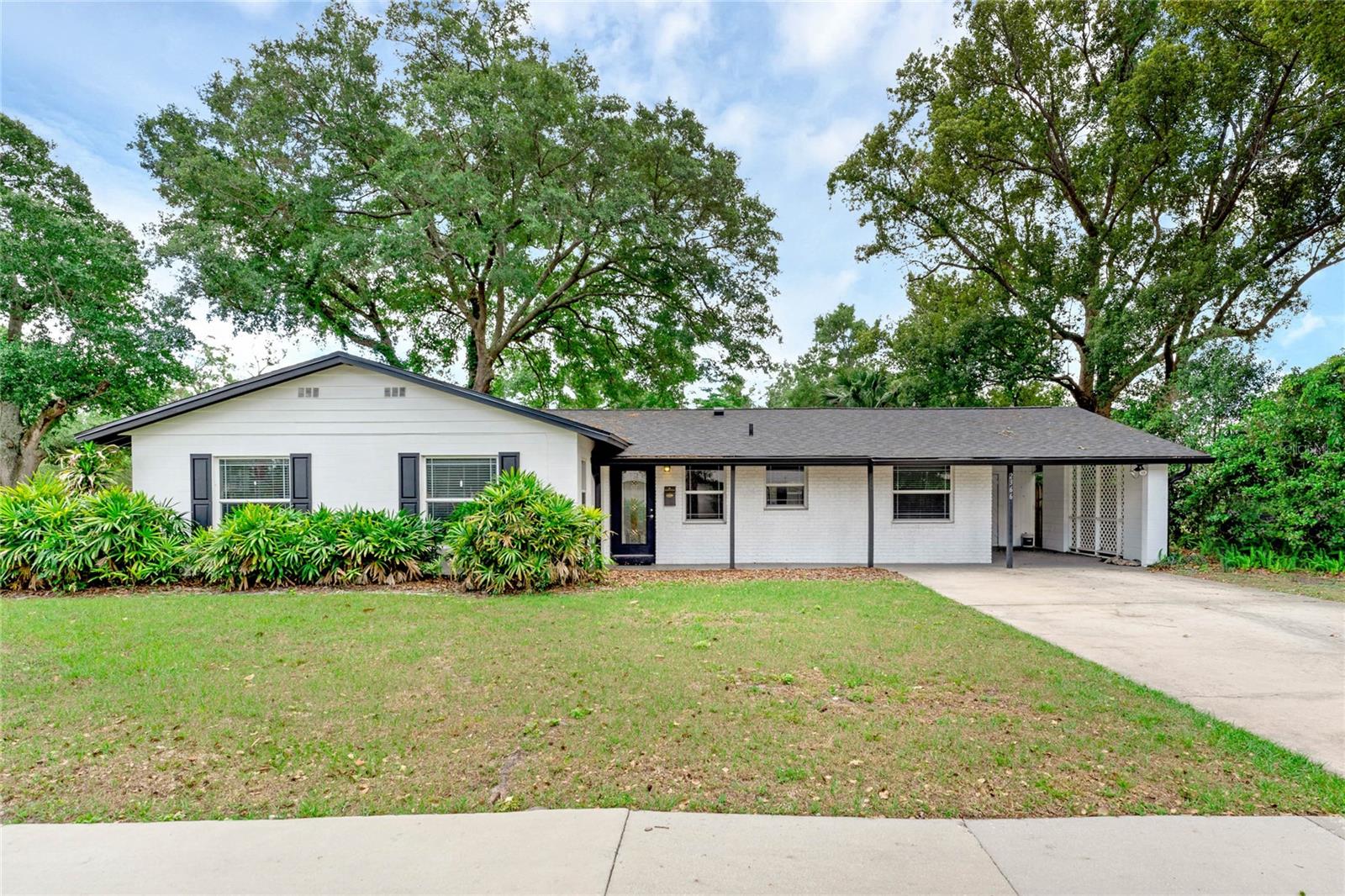 2366 Coldstream Dr Property Photo 1