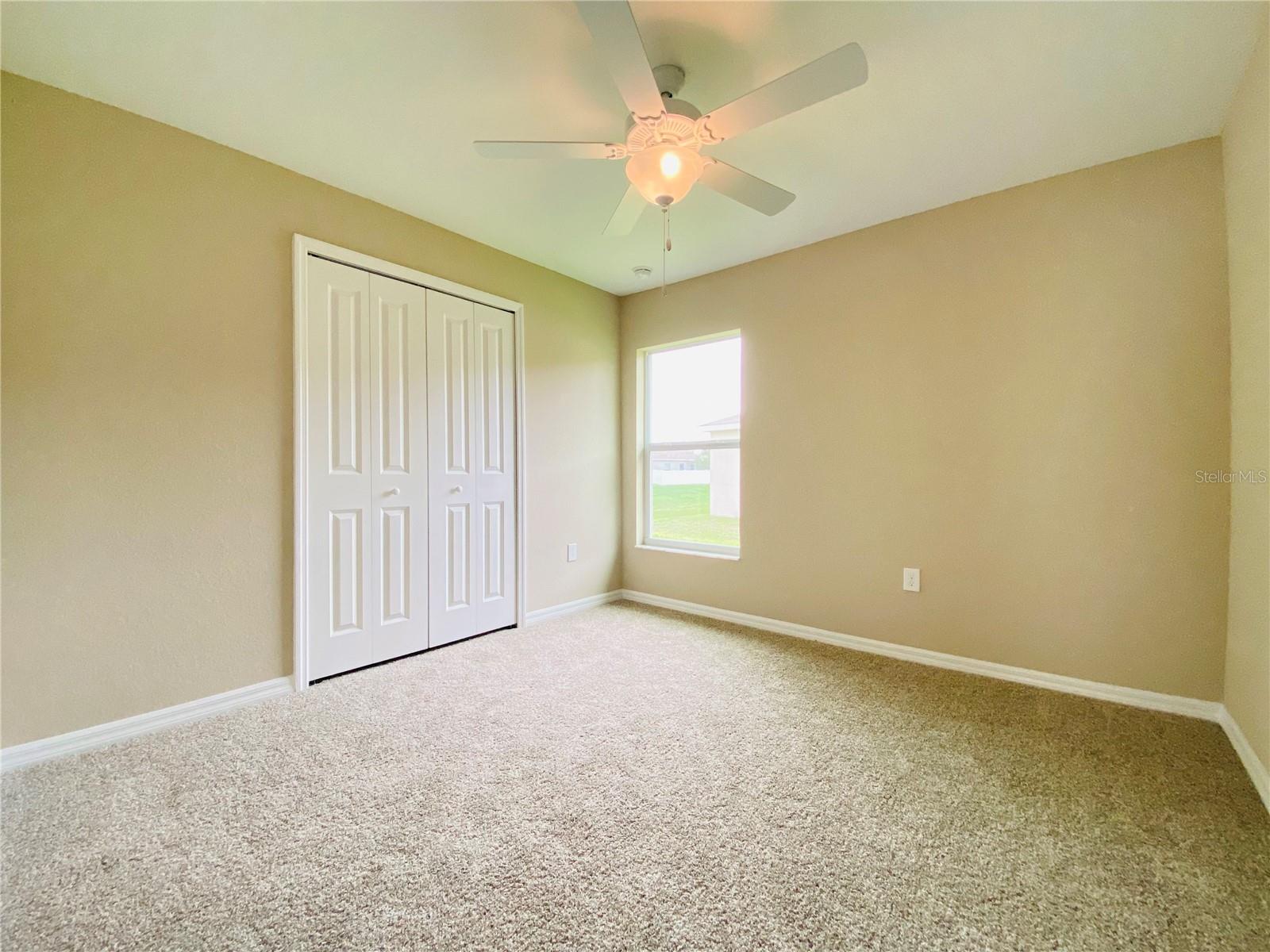 O6431986 Property Photo 13