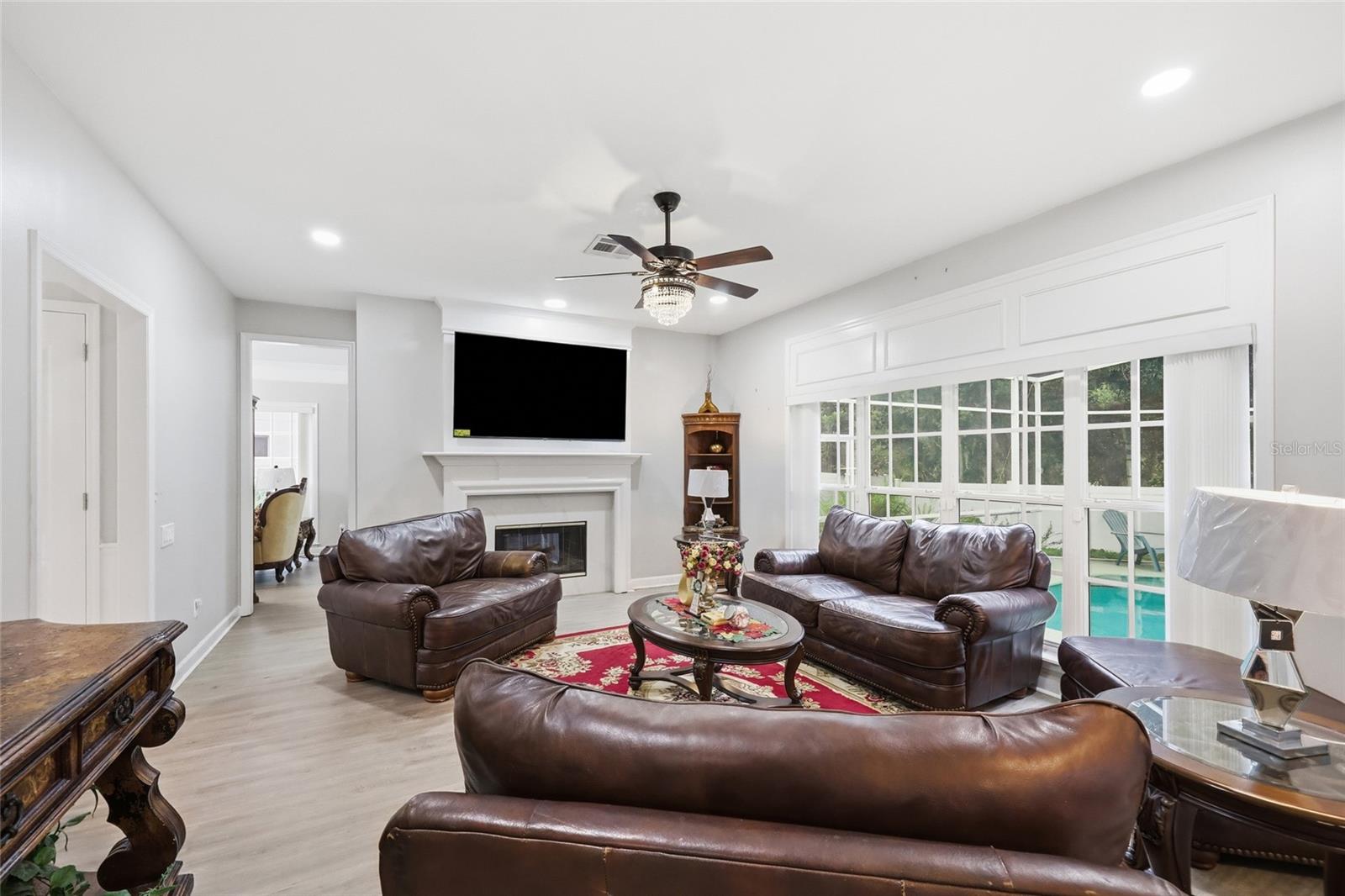 1339 Olympia Park Cir Property Photo 11