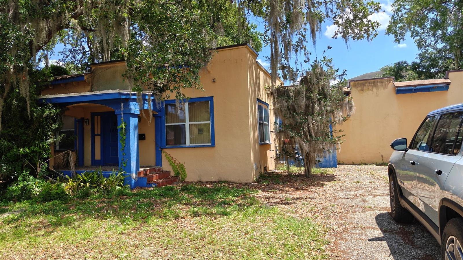 1024 Avon Ave Property Photo