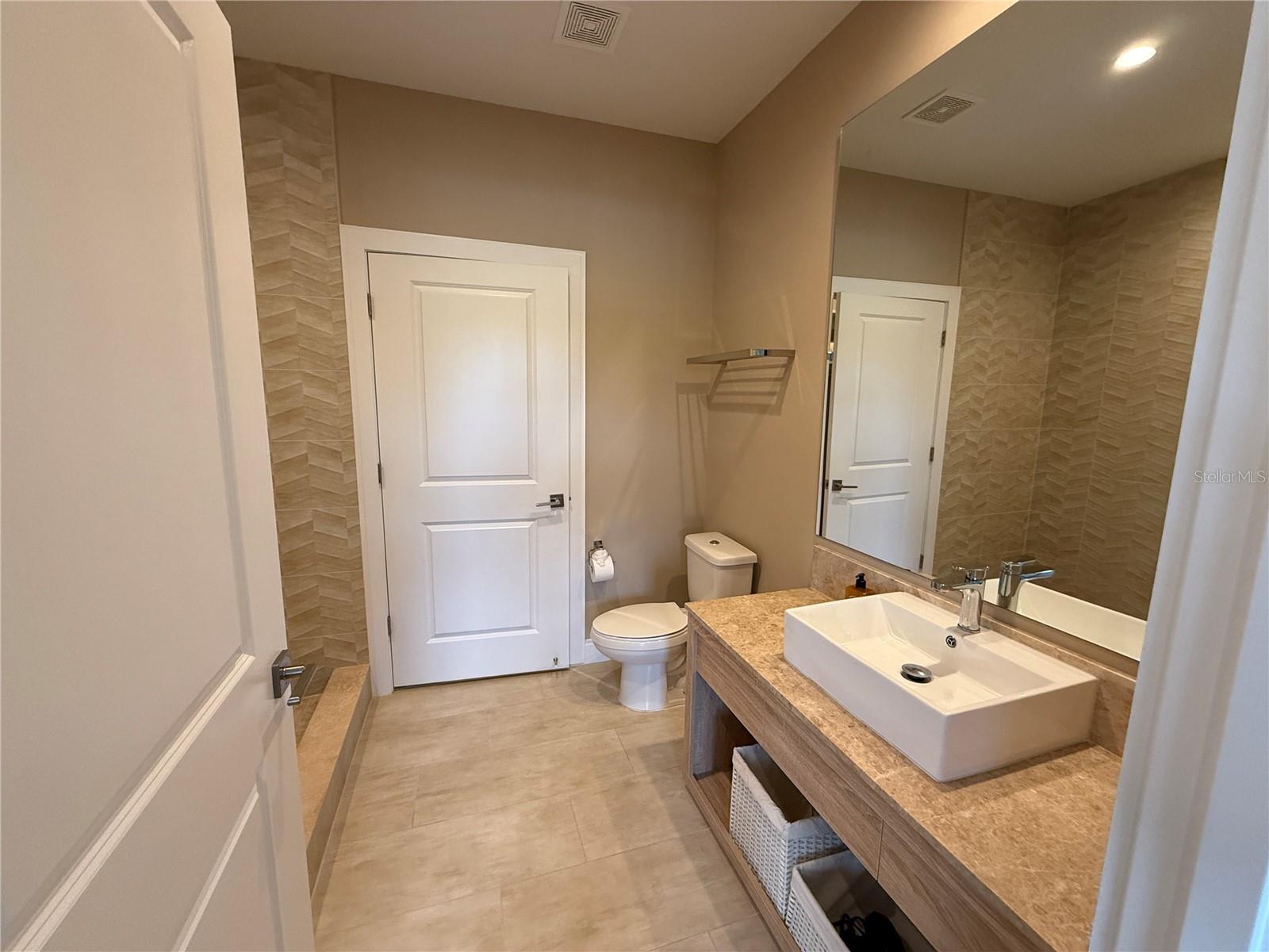 3065 Rockefeller Way Property Photo 24