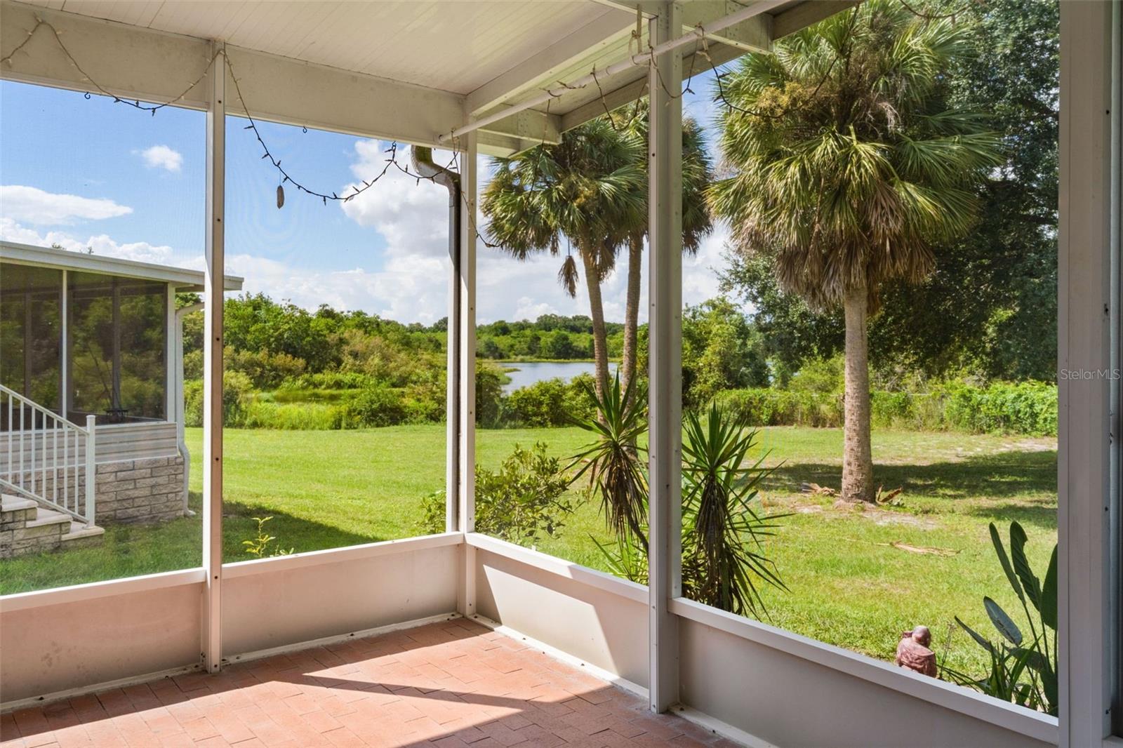 2616 Lake Grassmere Cir #1850 Property Photo 65