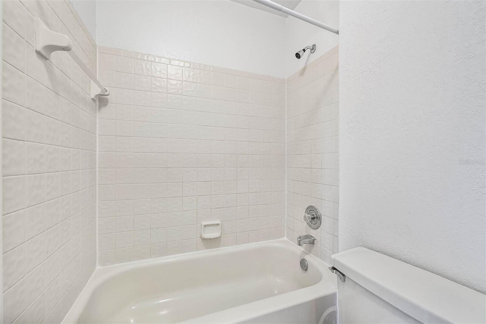 12062 Tift Cir Property Photo 21
