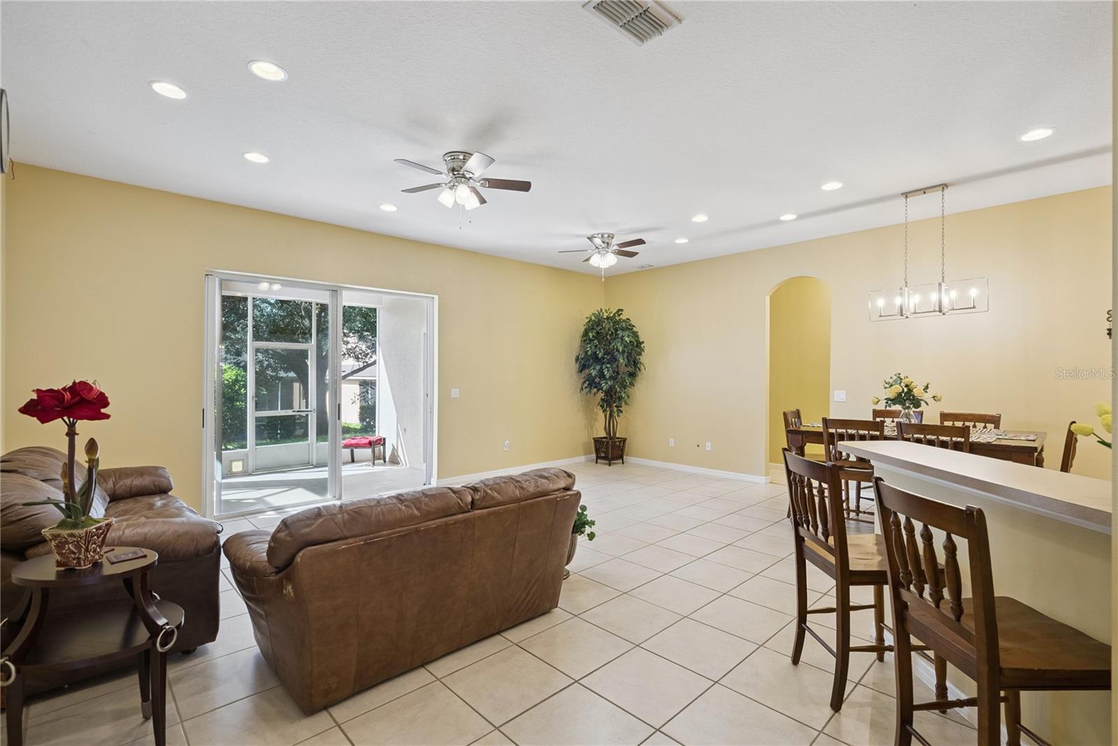 1040 Kersfield Cir Property Photo 11