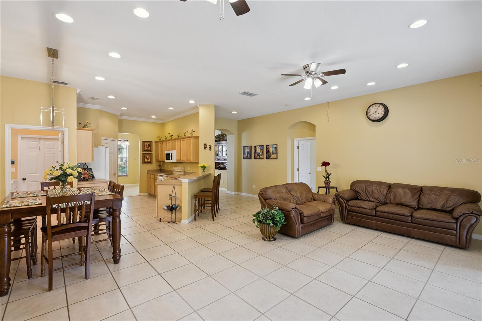 1040 Kersfield Cir Property Photo 12