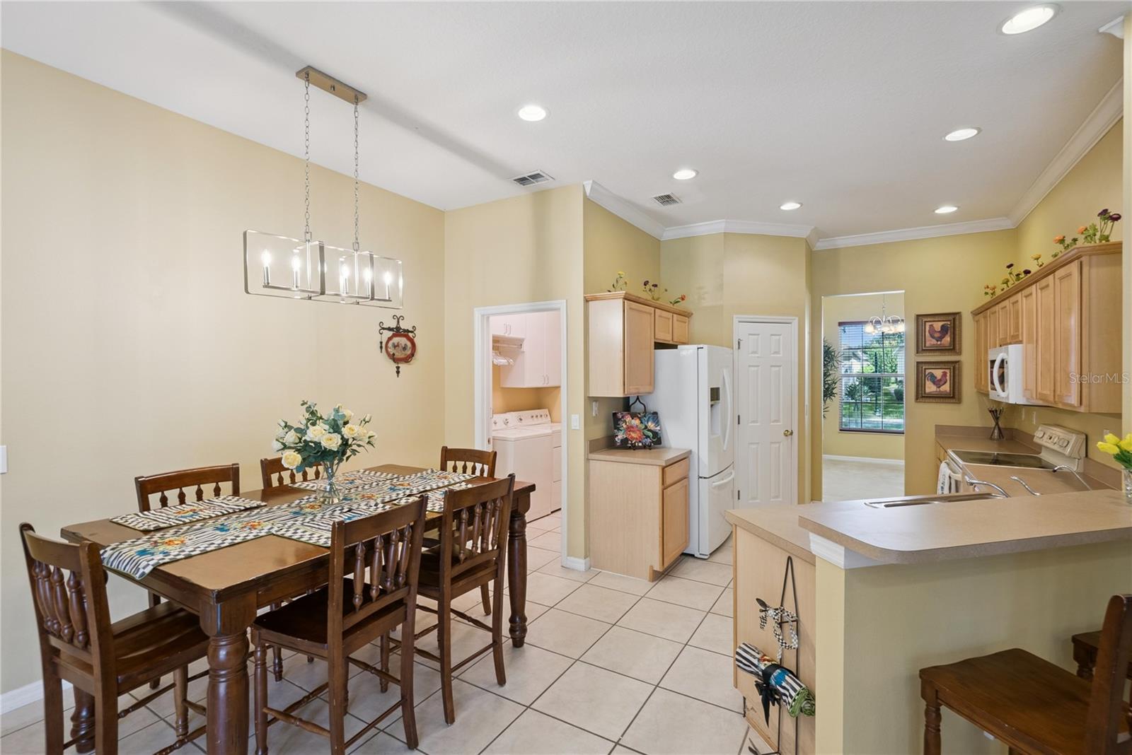 1040 Kersfield Cir Property Photo 14