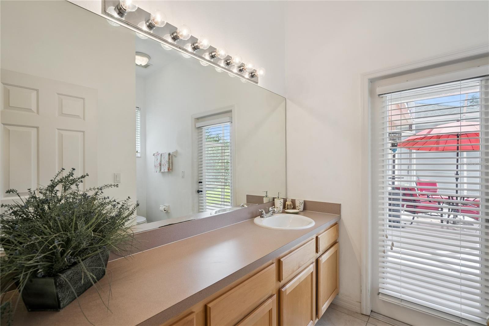 1040 Kersfield Cir Property Photo 25
