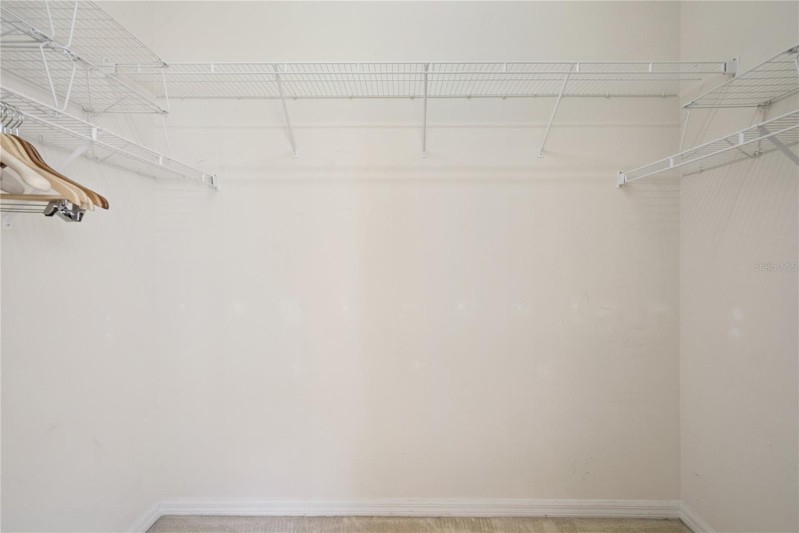 1040 Kersfield Cir Property Photo 26