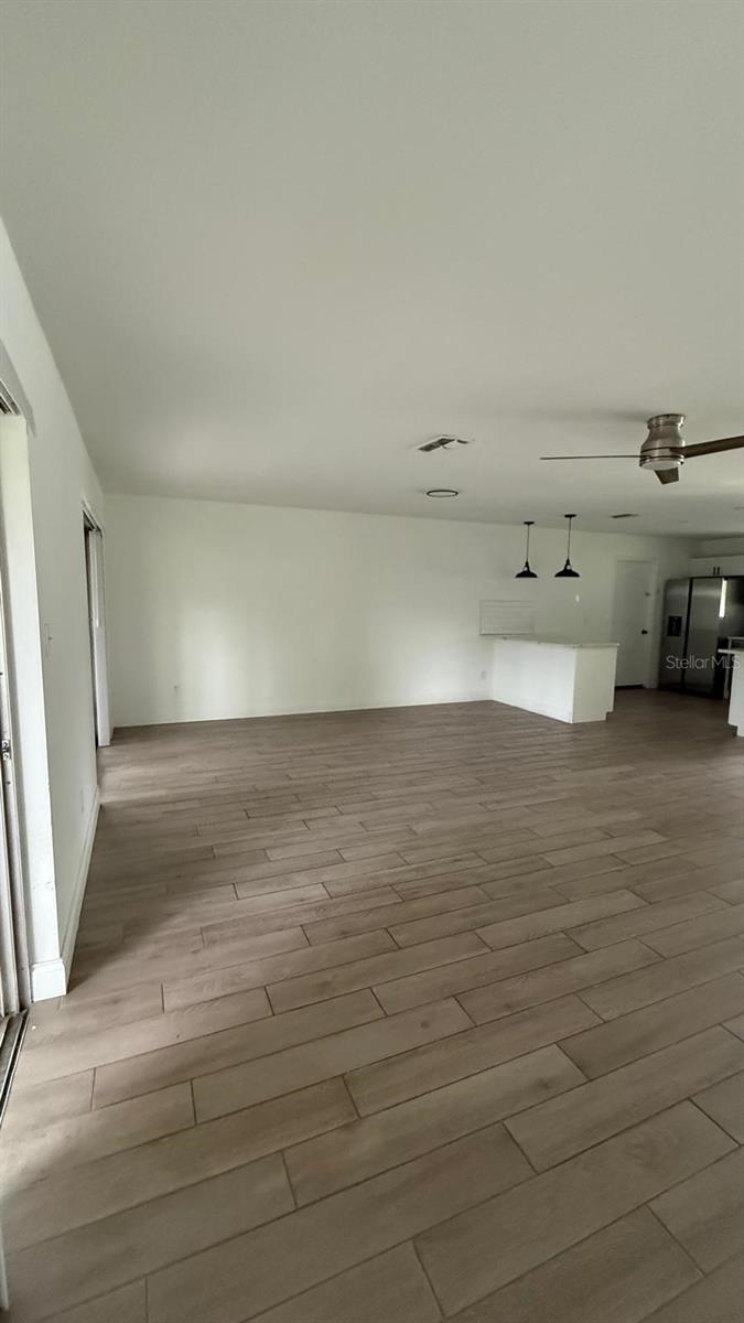 10718 Windsor Pl Property Photo 26