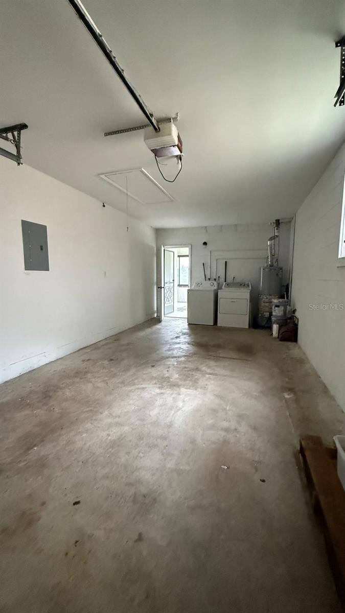 10718 Windsor Pl Property Photo 31