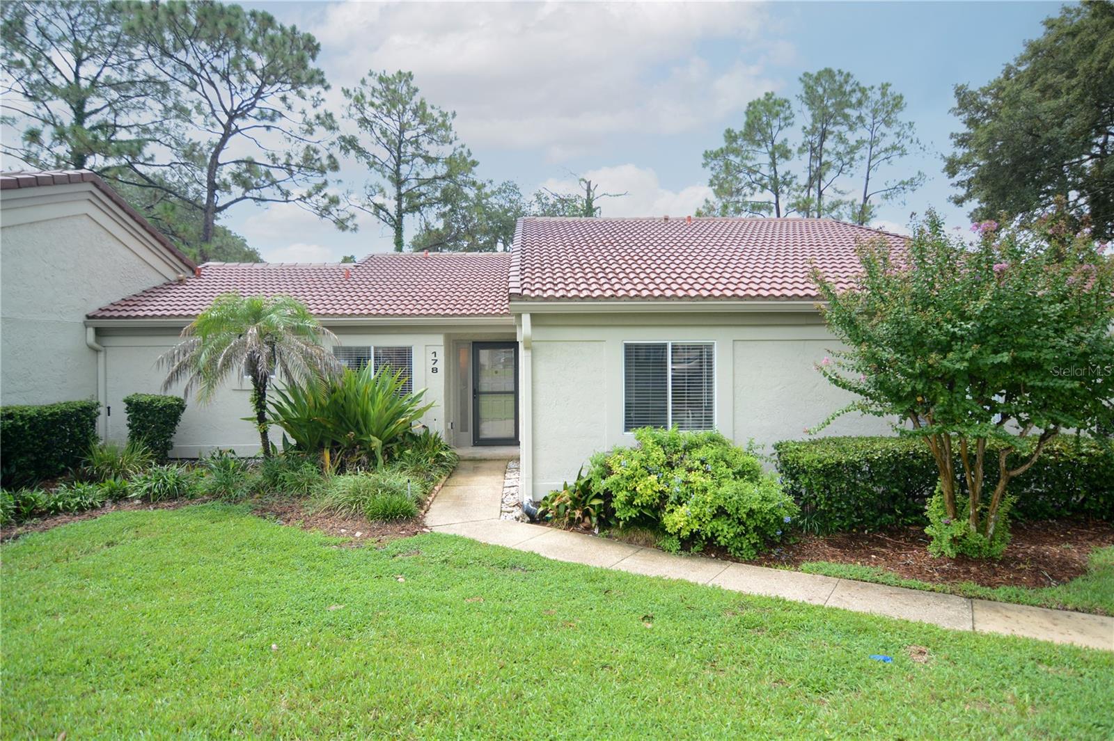 178 W Sabal Palm Pl #178 Property Photo 1