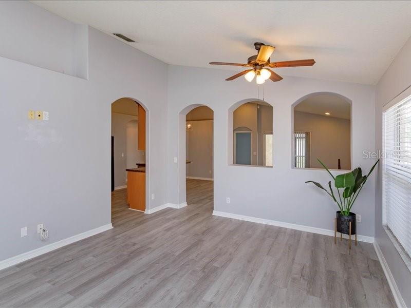 844 Haring Ln Property Photo 10