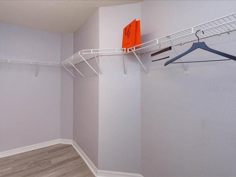 844 Haring Ln Property Photo 22