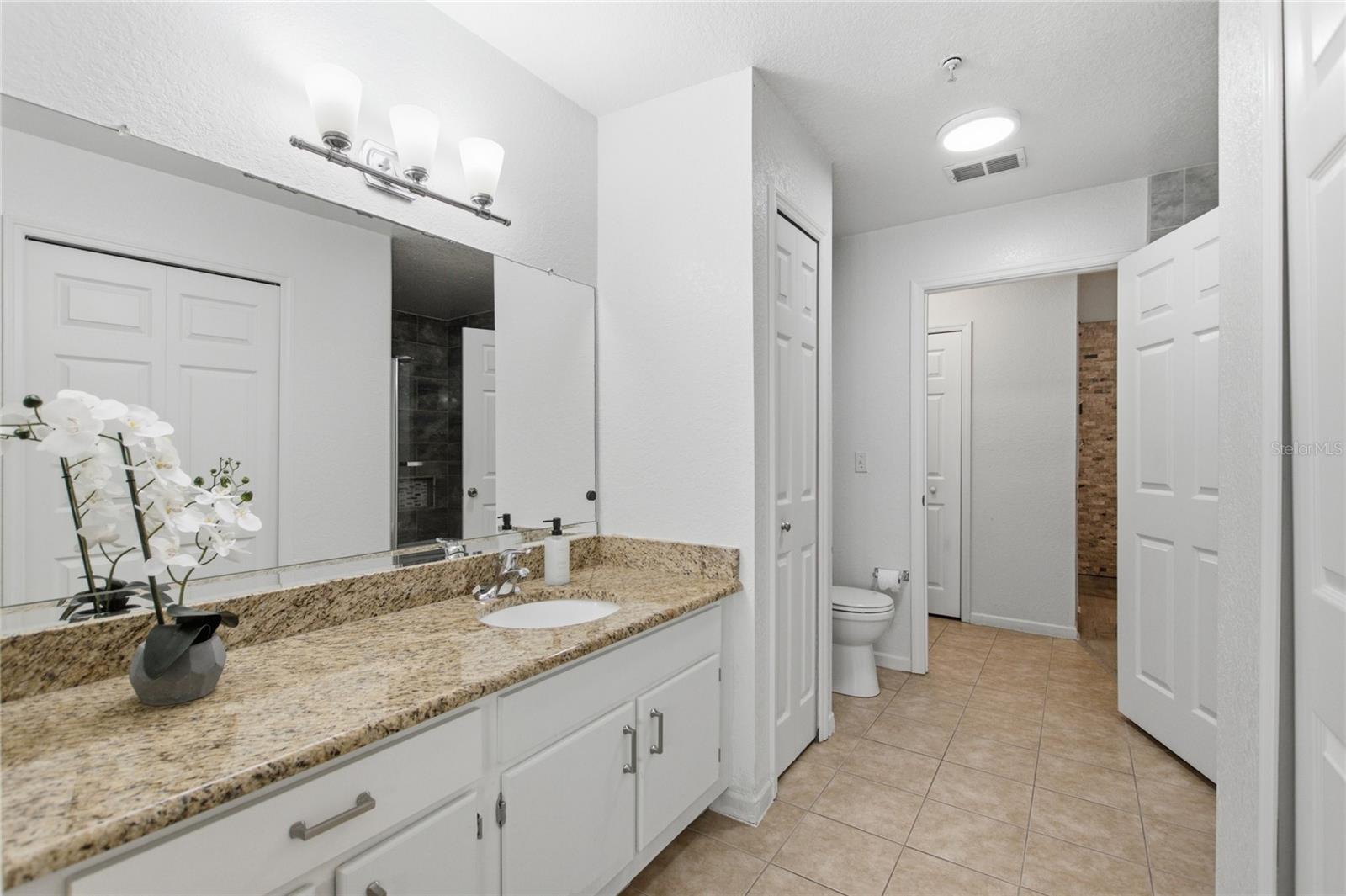 13037 Mulberry Park Dr #518 Property Photo 16