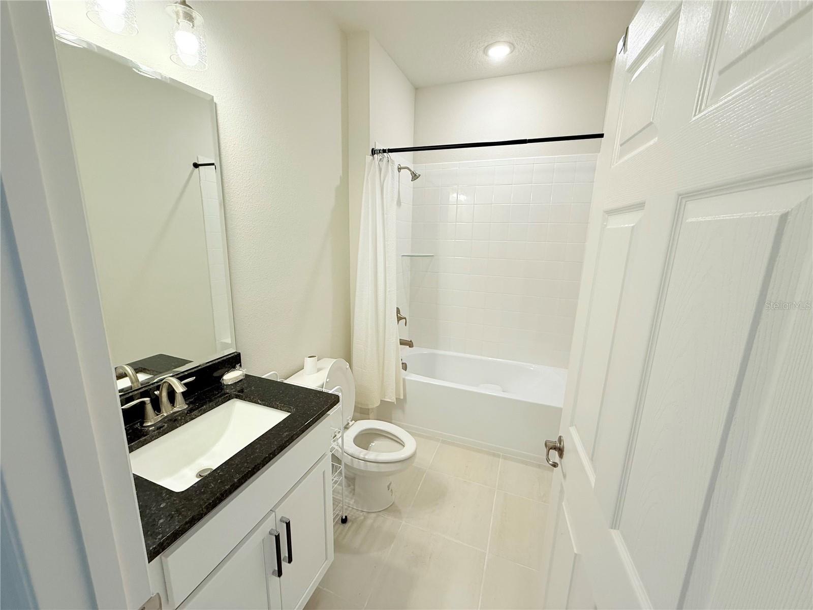 237 Station Ln Property Photo 8