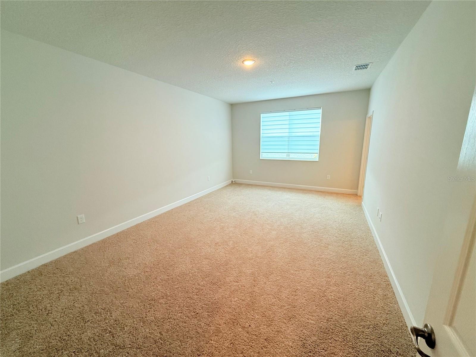 237 Station Ln Property Photo 15