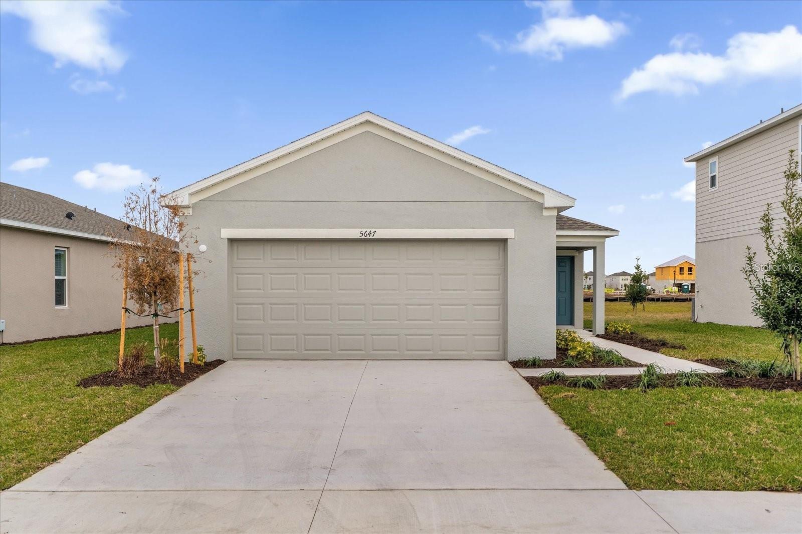 5647 NISPERO WAY Property Photo 1