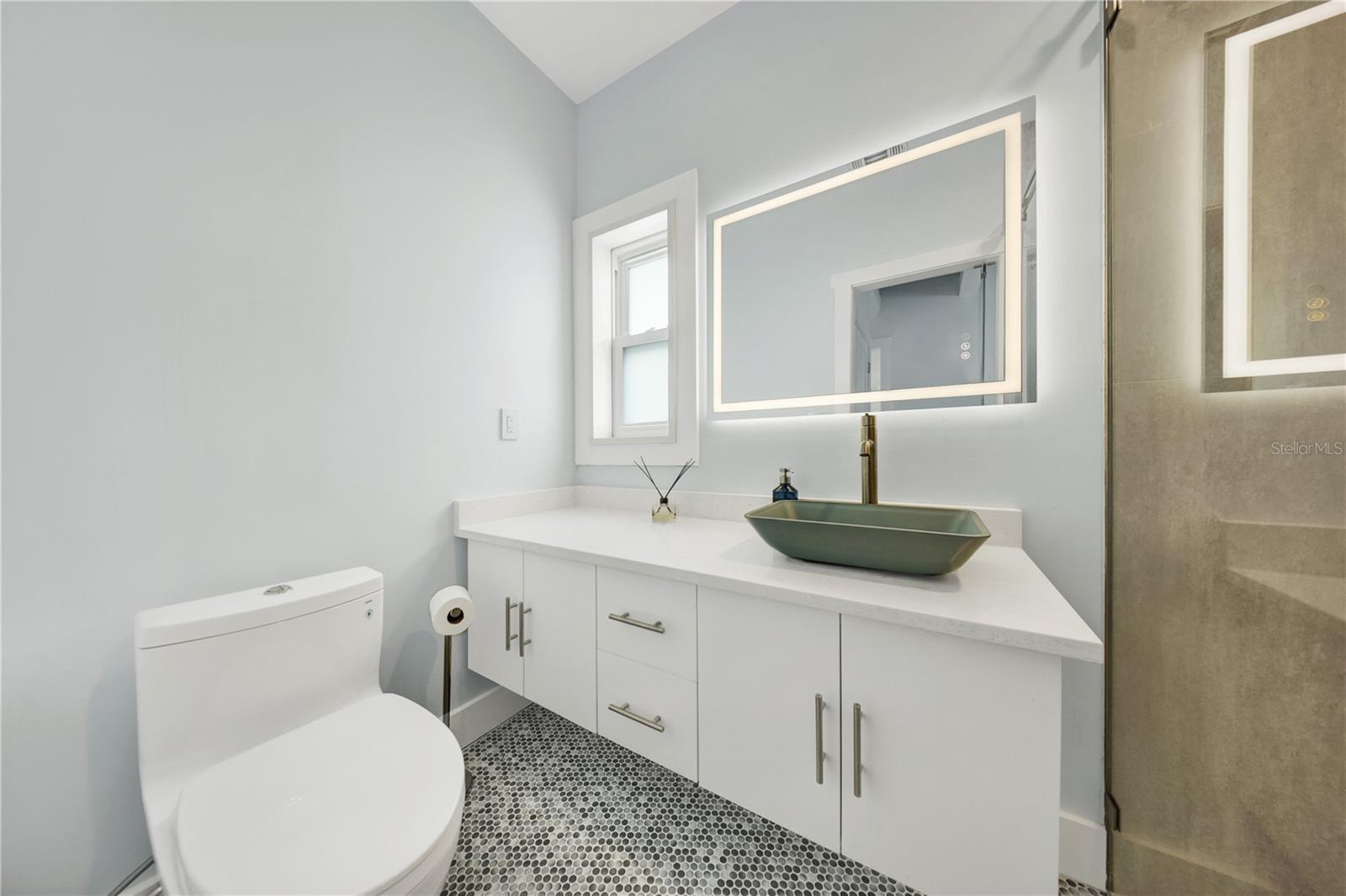 59 Kipling Plz Property Photo 11