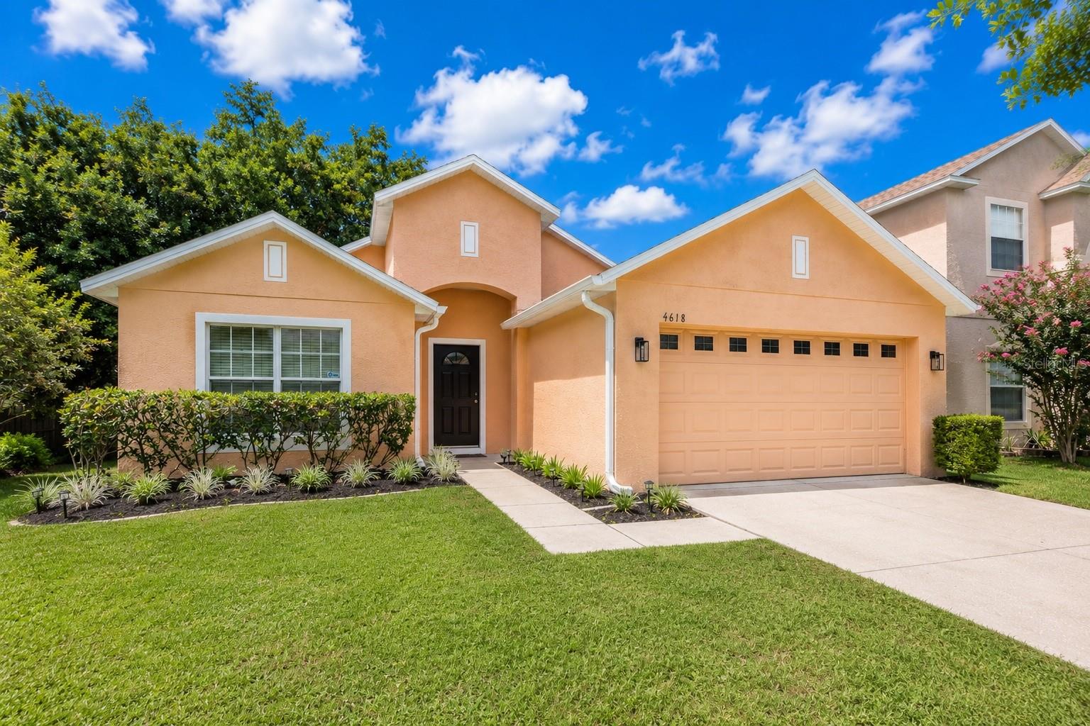 4618 AGUILA PL Property Photo 1