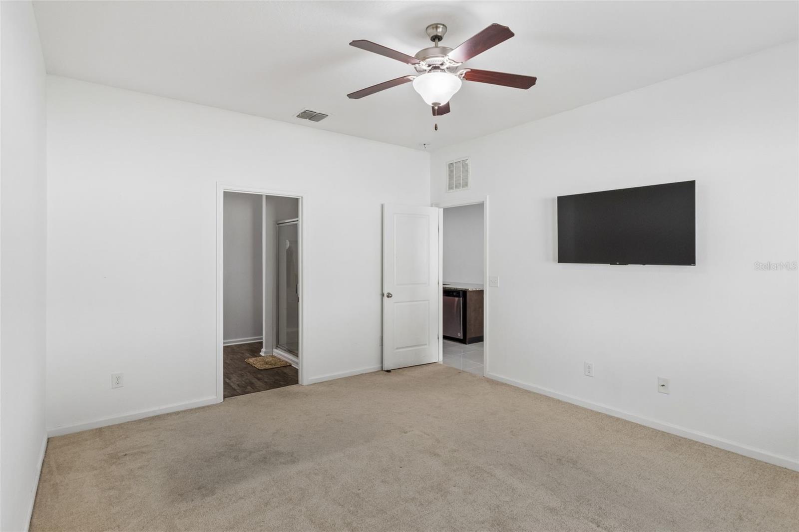 1025 Margot Ln Property Photo 14