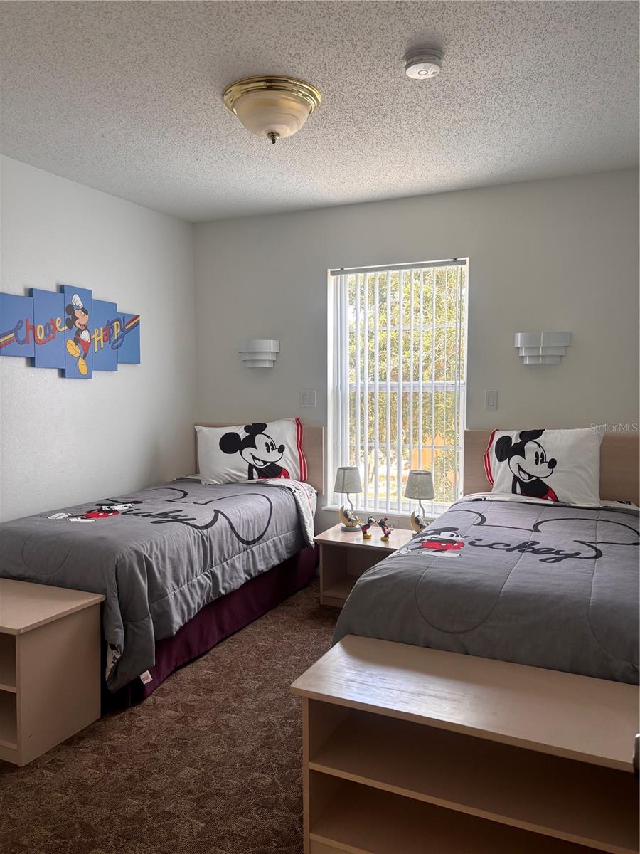1055 Park Ridge Cir Property Photo 19